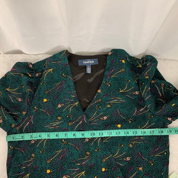 ModCloth Women's Wrap Around Floral Top Size Large - Picture 4 of 8